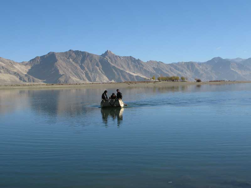 Tibet Gowa Cruise