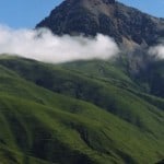 clouds and mountains on the way to Kanze from Luhuo