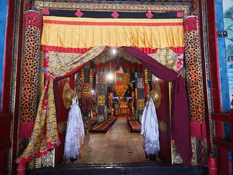 Dargya-Gonpa-entrance