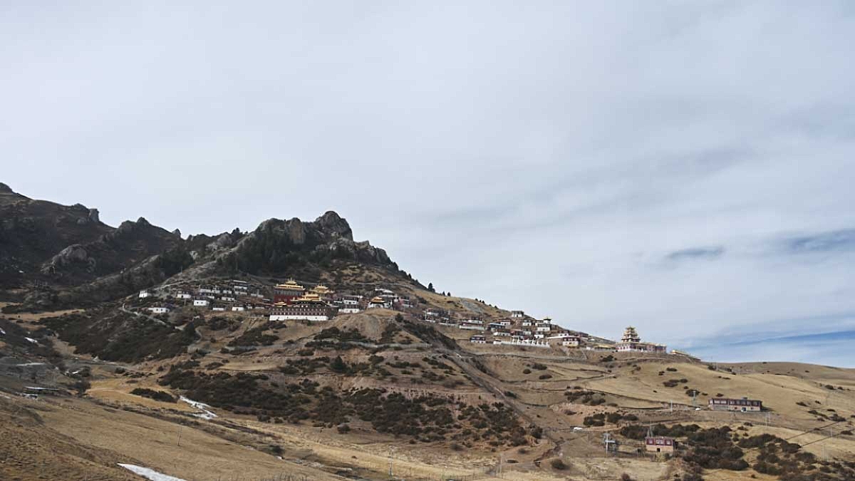 Dordrag Monastery