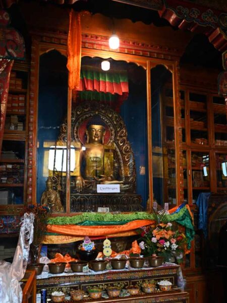 Dorje Drak Shakyamuni