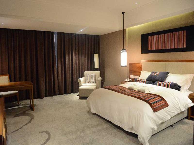 Qiaomu langzong hotel