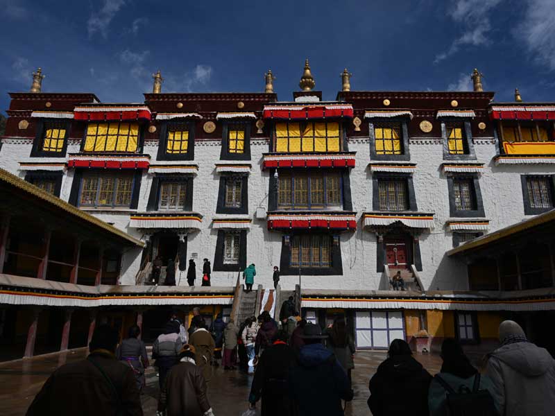Ganden Phodrang