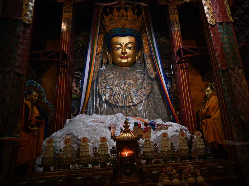 Gungtang statue