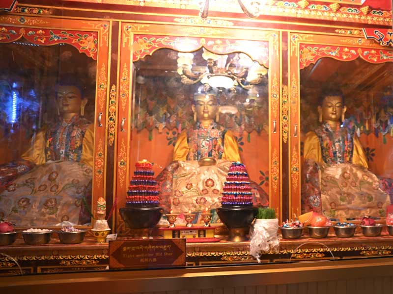 Luphu Three Medicine Buddhas