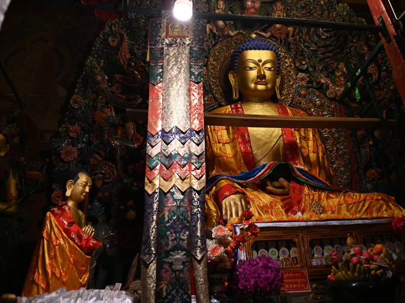 Mindroling Sakyamuni buddha
