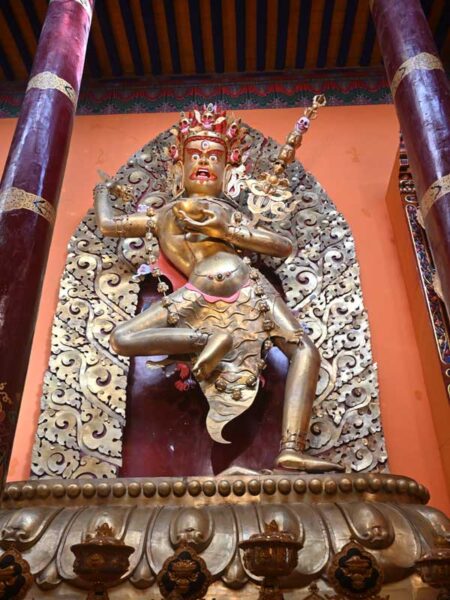 Muya-2-armed-Mahakala