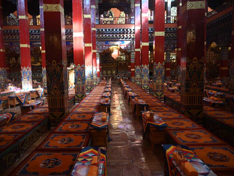 Muya-mainhall-inside