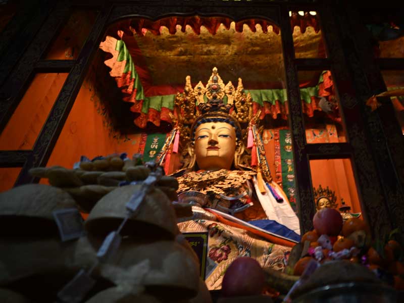 Nechung buddha