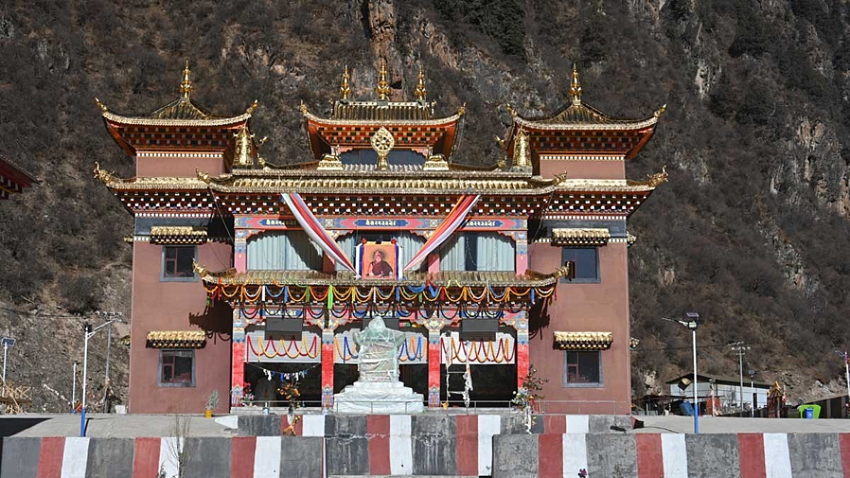 Pewar Monastery