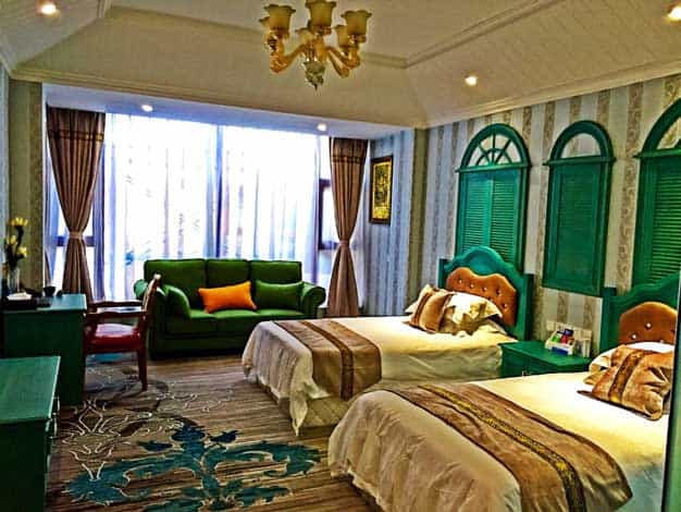 twin room