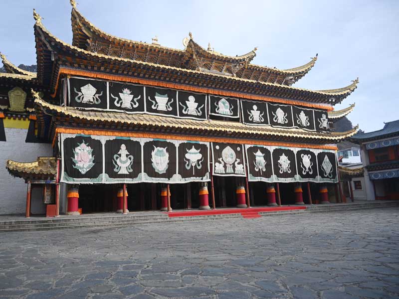 Serkhri Monastery main hall