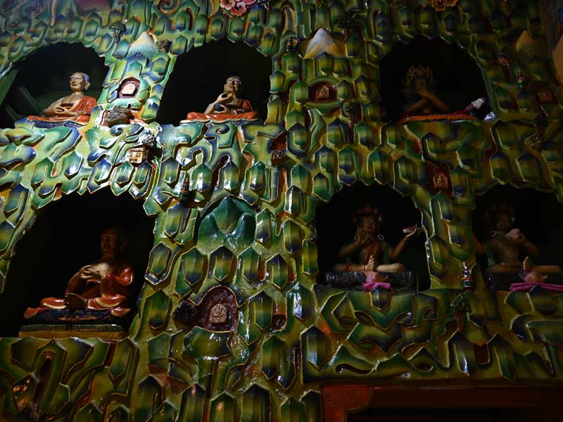 Shedrubling buddha niche
