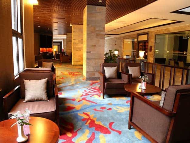 Gongga Shentang Hot Spring Hotel