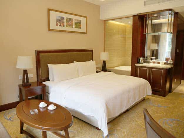 Gongga Shentang Hot Spring Hotel