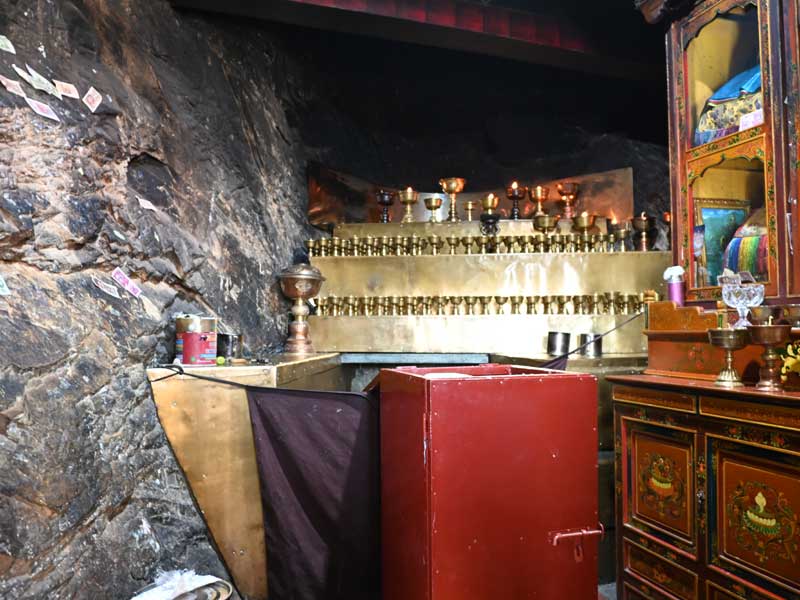 the small altar