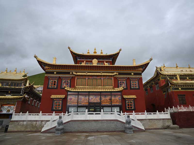 Tralang-tantra-hall