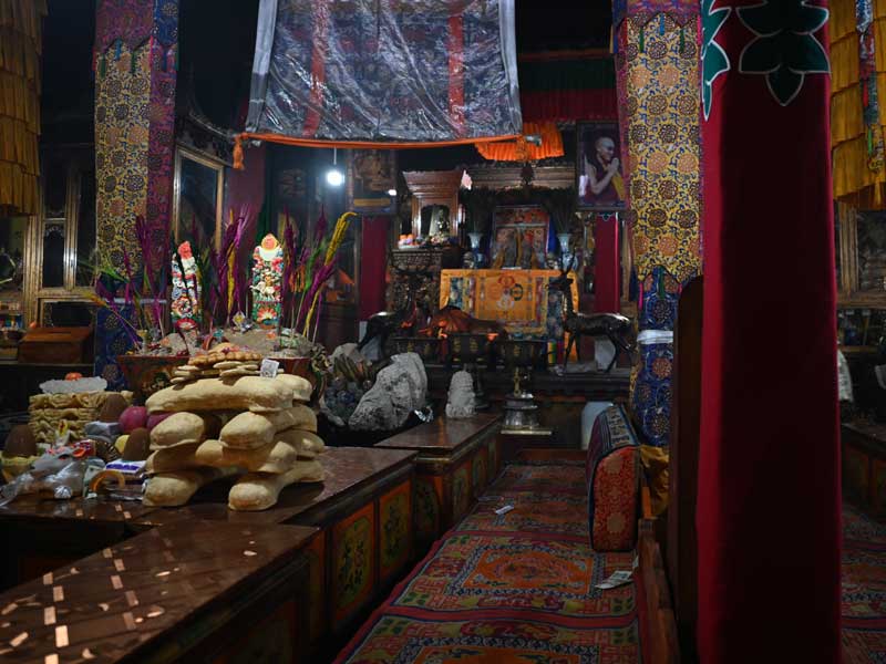 Trapchi main hall