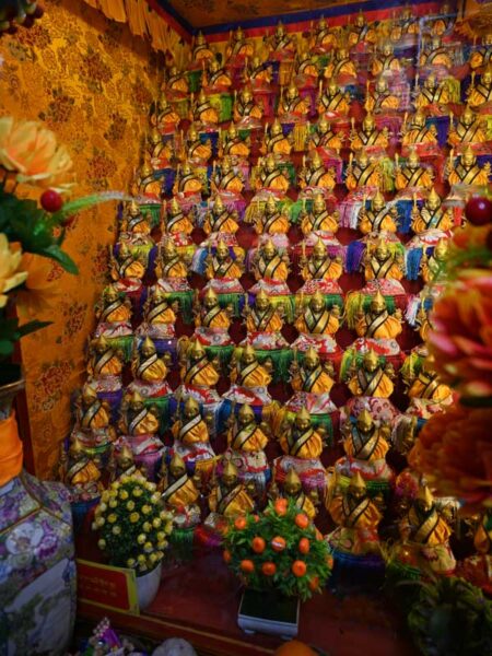 Trode Khangsar statues