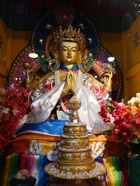 4 armed avalokitesvara
