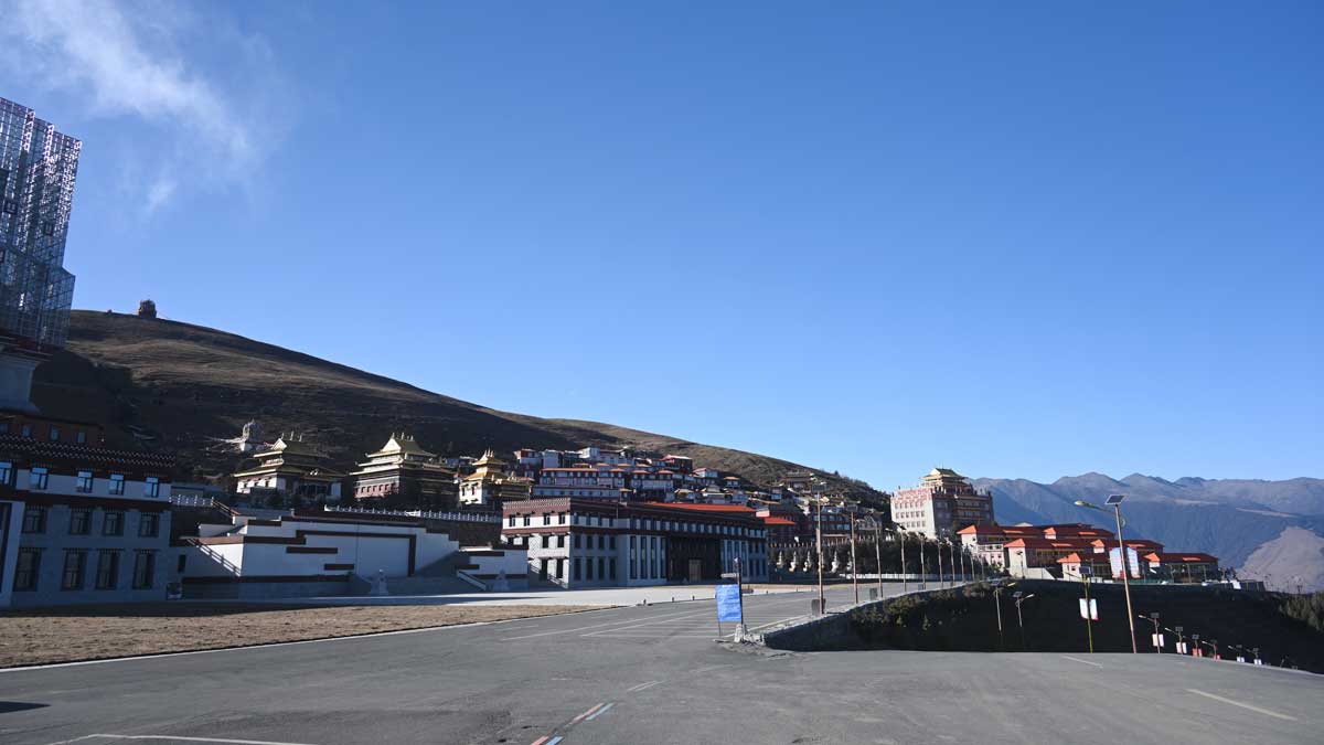 Tsangna Monastery
