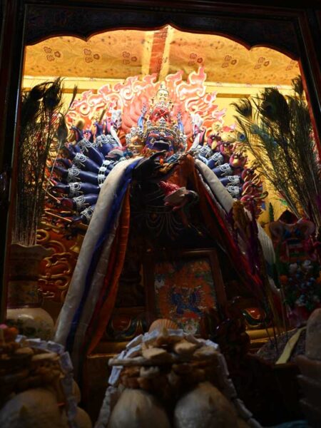 Tsantang protector deity