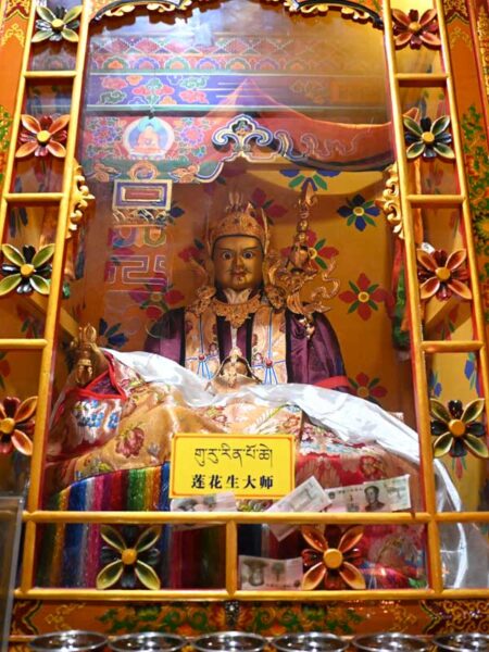 Tsetang monastery Padmasambhava