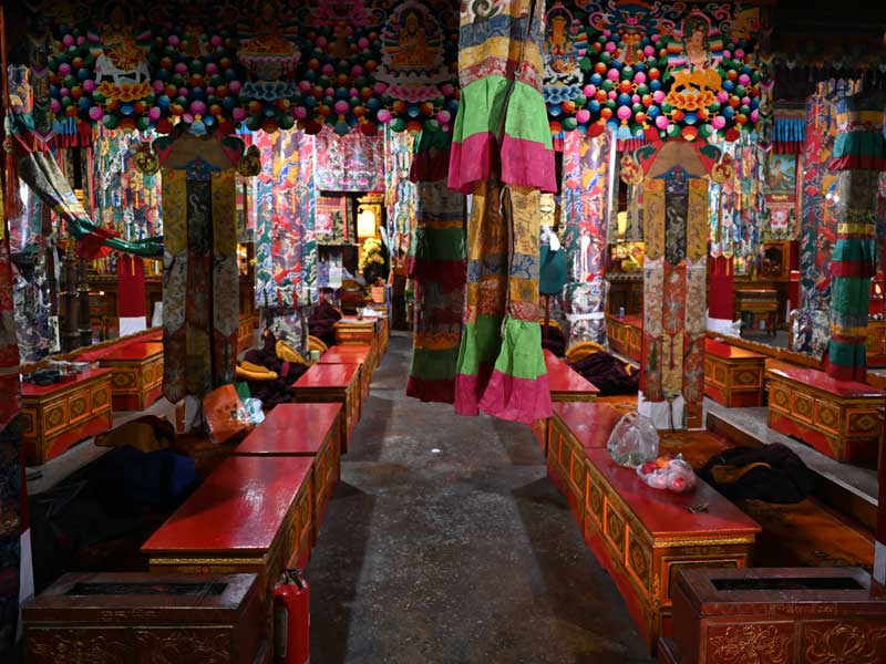 Tsetang monastery hall