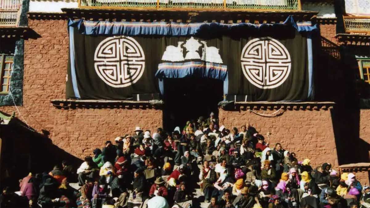 Tsurphu monastery