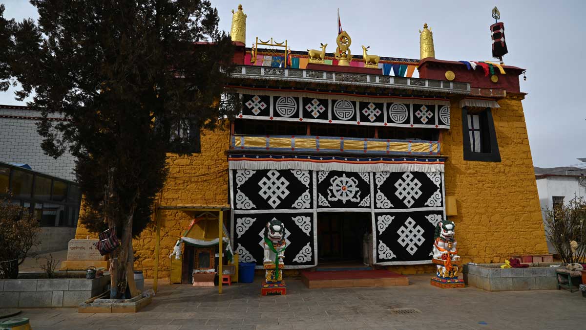 Weilin Temple
