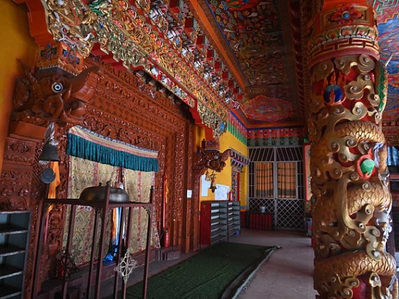 Yagze-main-gate