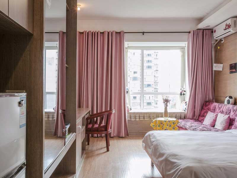 Chengdu Panda Apartment