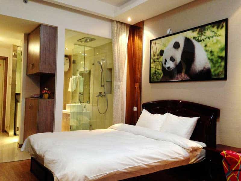Chengdu Panda Apartment