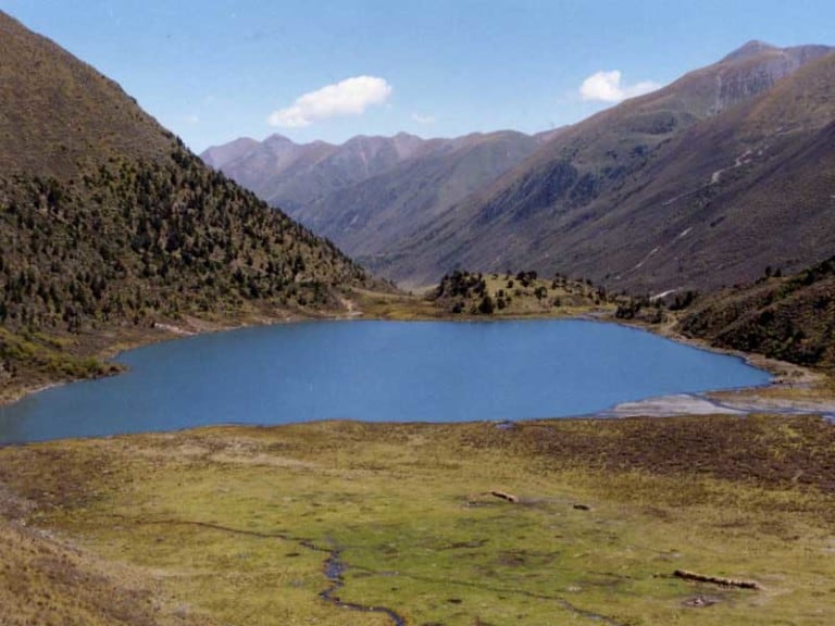 dege trek lake