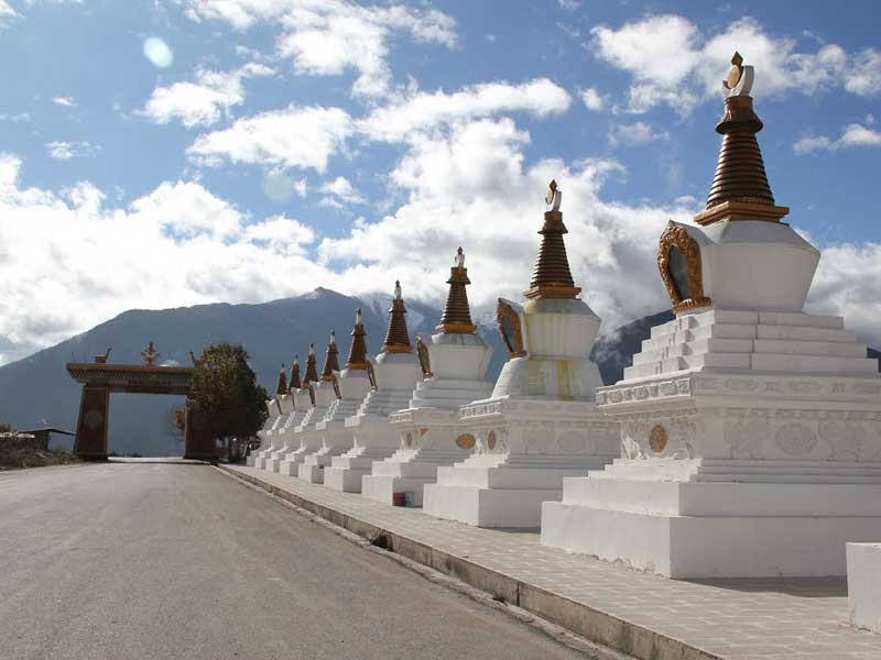 Deqin County Travel Information Accommodation And Transportation