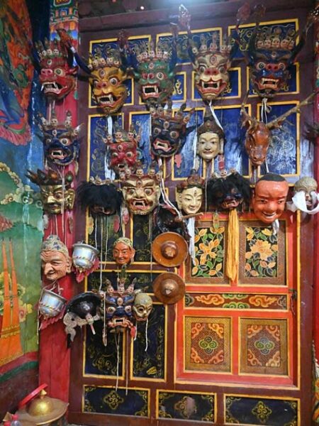 dharma-dance-mask.