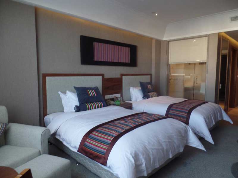 Qiaomu langzong hotel