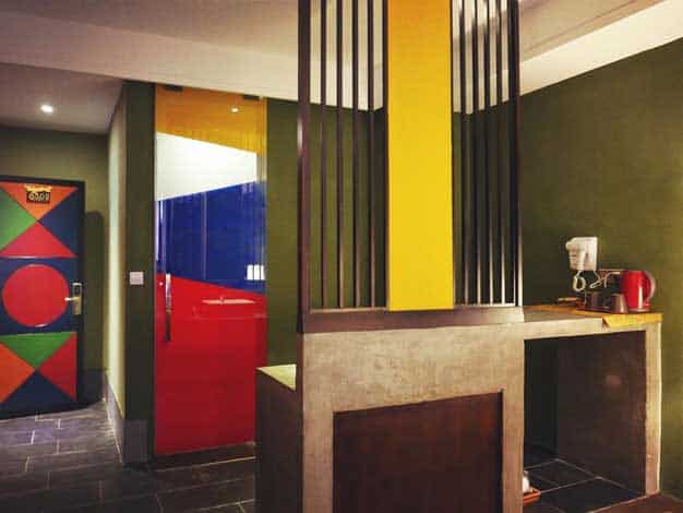 Fine Hotel