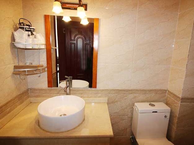 Gangbo Gongga Hotel