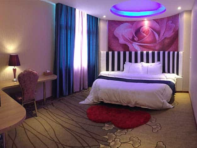 Ge Sang La Grand Hotel
