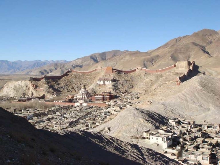 gyantse pelkhor monastery