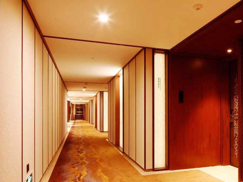 Tingyard Hotel