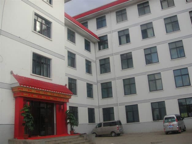 Hotel yard