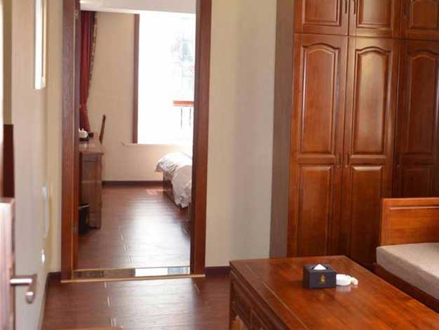 Kunrui Hotel