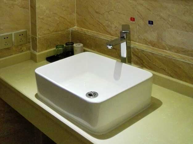 Letu Business Hotel