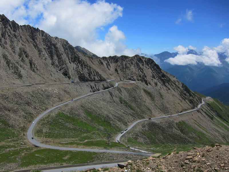 wenchuan county mountain