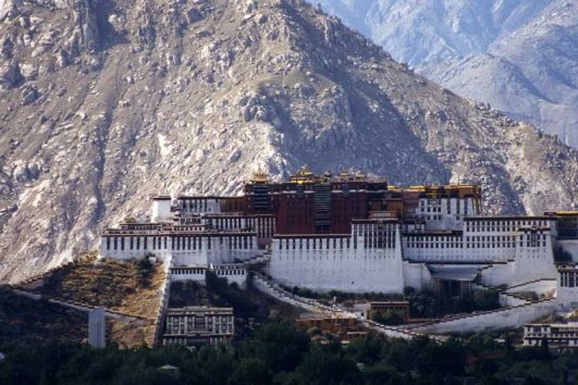 Tibet tours