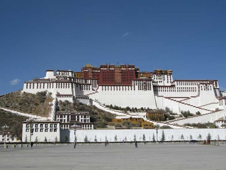 lhasa potala