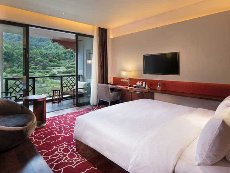 Hilton Linzhi Resort