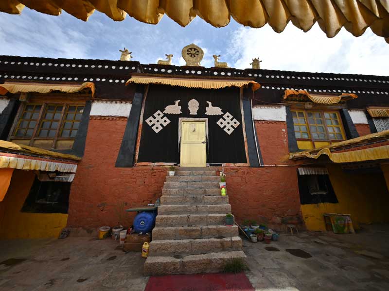 sutra-hall